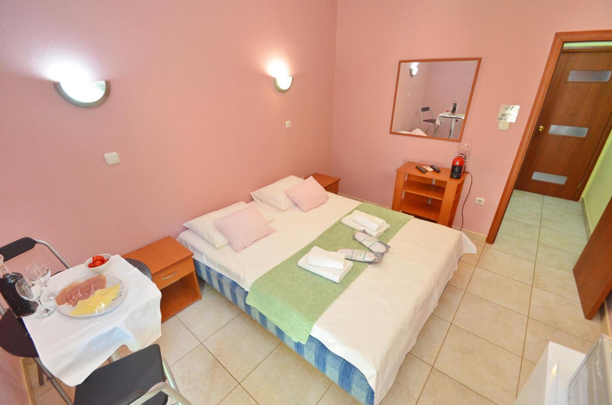 Apartments Dinko Zifra Tivat Exterior photo